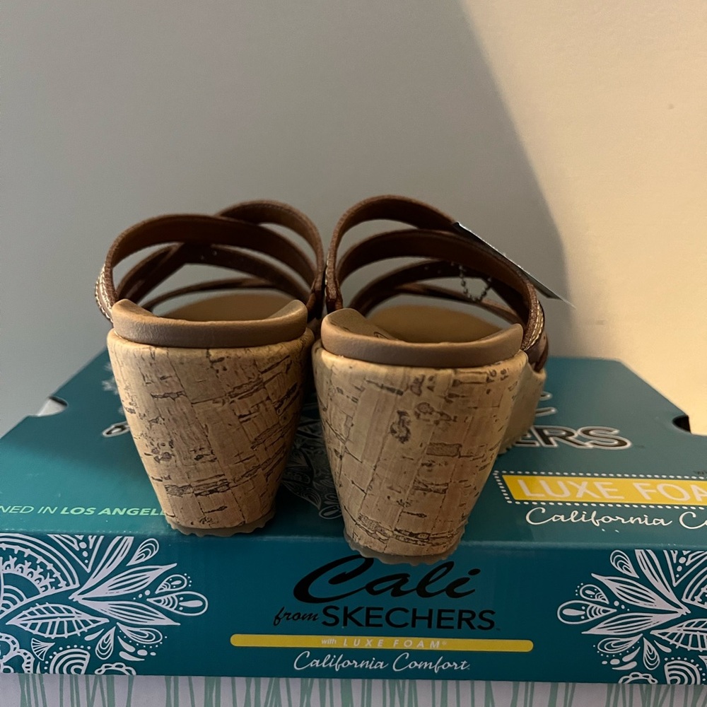 NWT Cali by Skechers Women’s Wedge Sandals;
Style: Tiger Posse; Sz 8; Vegan - Picture 7 of 13